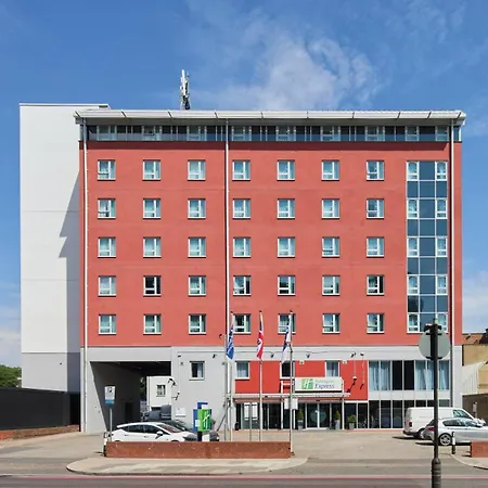 Holiday Inn Express London Limehouse By Ihg-2